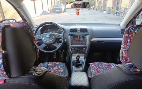 Skoda Octavia, 2011 год, 820 000 рублей, 14 фотография