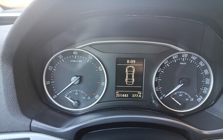 Skoda Octavia, 2011 год, 820 000 рублей, 16 фотография