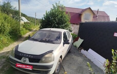 Renault Symbol I, 2002 год, 200 000 рублей, 2 фотография