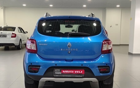 Renault Sandero II рестайлинг, 2016 год, 870 000 рублей, 10 фотография