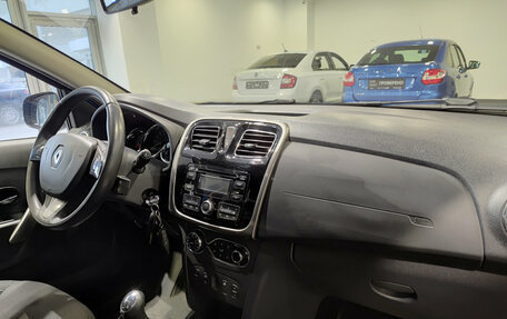 Renault Sandero II рестайлинг, 2016 год, 870 000 рублей, 15 фотография