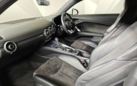 Audi TT, 2017 год, 2 495 000 рублей, 13 фотография