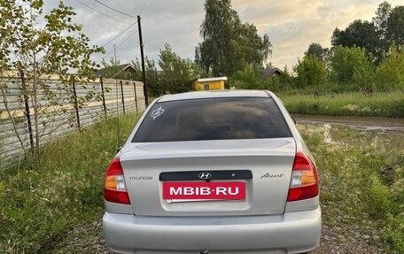 Hyundai Accent II, 2011 год, 450 000 рублей, 4 фотография