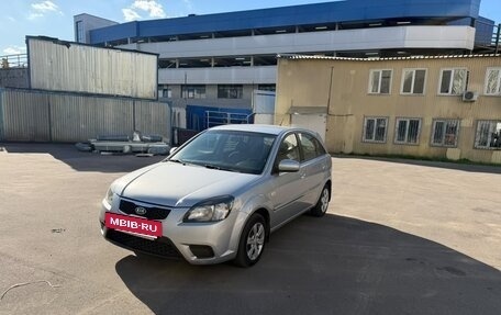 KIA Rio II, 2010 год, 440 000 рублей, 2 фотография