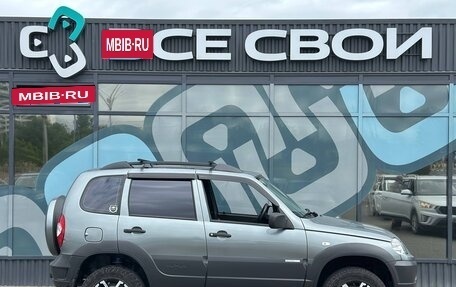 Chevrolet Niva I рестайлинг, 2011 год, 697 000 рублей, 8 фотография