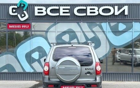 Chevrolet Niva I рестайлинг, 2011 год, 697 000 рублей, 6 фотография
