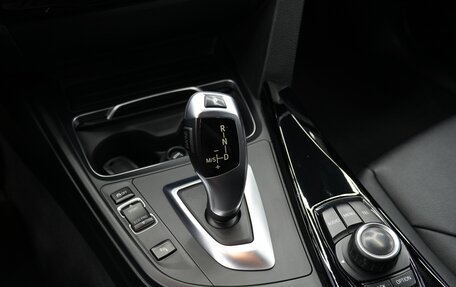 BMW 3 серия, 2015 год, 1 850 000 рублей, 14 фотография
