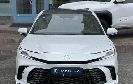 Toyota Camry, 2026 год, 4 150 000 рублей, 4 фотография