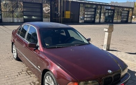 BMW 5 серия, 1995 год, 560 000 рублей, 2 фотография