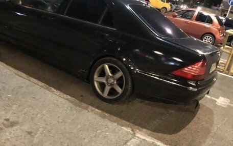 Mercedes-Benz S-Класс, 1999 год, 300 000 рублей, 2 фотография