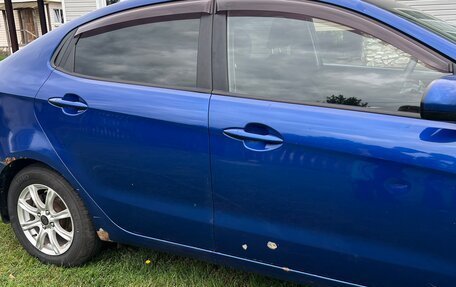 KIA Rio III рестайлинг, 2013 год, 500 000 рублей, 2 фотография
