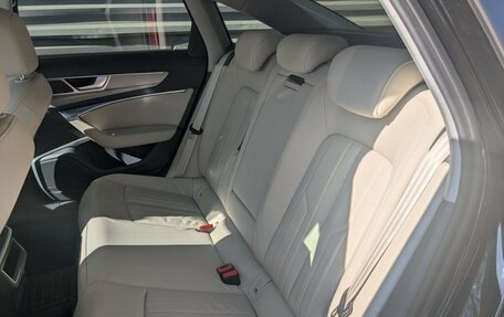 Audi A6, 2021 год, 4 500 000 рублей, 13 фотография