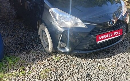 Toyota Vitz, 2017 год, 800 000 рублей, 2 фотография