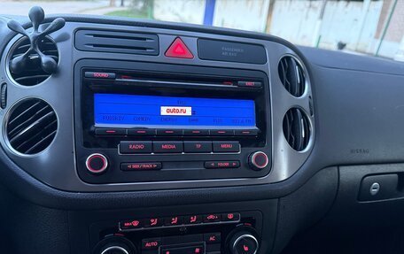 Volkswagen Tiguan I, 2011 год, 950 000 рублей, 13 фотография