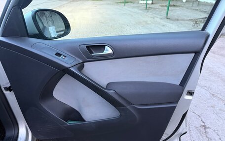 Volkswagen Tiguan I, 2011 год, 950 000 рублей, 11 фотография