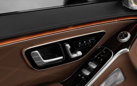 Mercedes-Benz S-Класс AMG, 2024 год, 21 000 000 рублей, 19 фотография