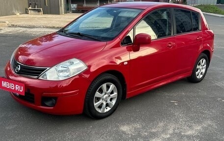 Nissan Tiida, 2010 год, 650 000 рублей, 3 фотография