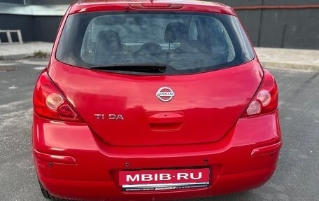 Nissan Tiida, 2010 год, 650 000 рублей, 9 фотография