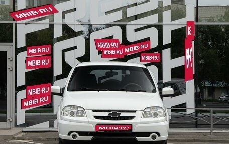Chevrolet Niva I рестайлинг, 2016 год, 800 000 рублей, 3 фотография