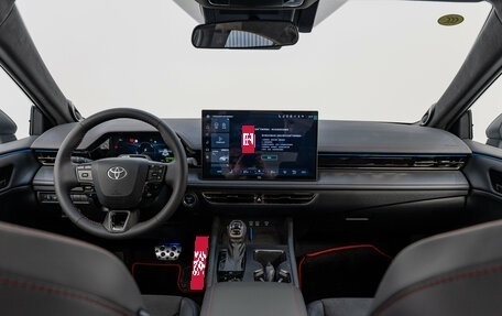 Toyota Camry, 2026 год, 4 950 000 рублей, 11 фотография
