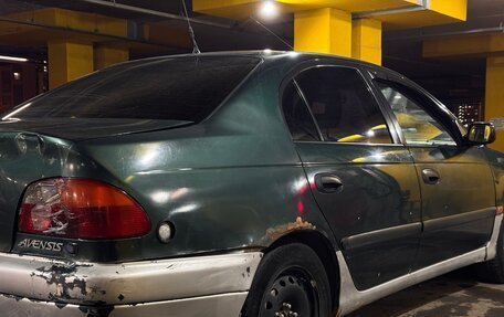 Toyota Avensis III рестайлинг, 1998 год, 155 000 рублей, 5 фотография