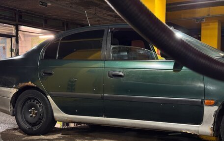 Toyota Avensis III рестайлинг, 1998 год, 155 000 рублей, 6 фотография