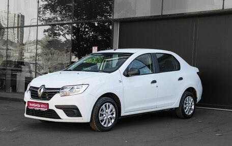 Renault Logan II, 2018 год, 700 000 рублей, 1 фотография
