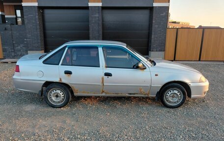 Daewoo Nexia I рестайлинг, 2010 год, 70 000 рублей, 2 фотография