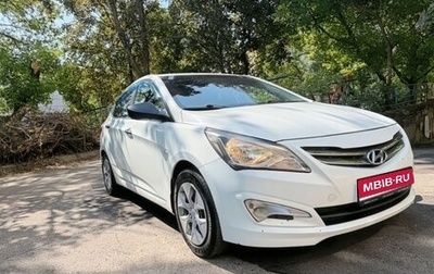 Hyundai Solaris II рестайлинг, 2015 год, 750 000 рублей, 1 фотография