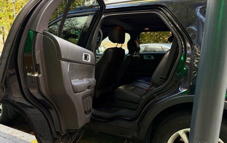 Ford Explorer VI, 2012 год, 2 000 000 рублей, 13 фотография