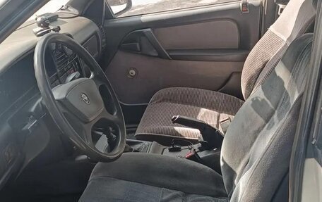 Opel Omega A, 1987 год, 110 000 рублей, 7 фотография