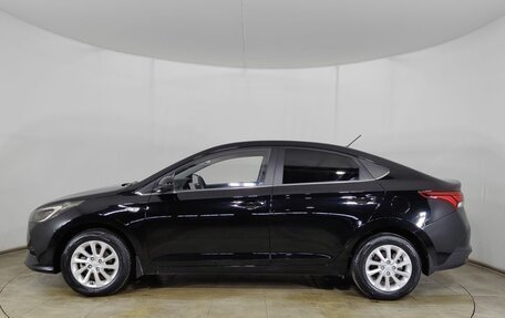 Hyundai Solaris II рестайлинг, 2021 год, 1 620 000 рублей, 8 фотография