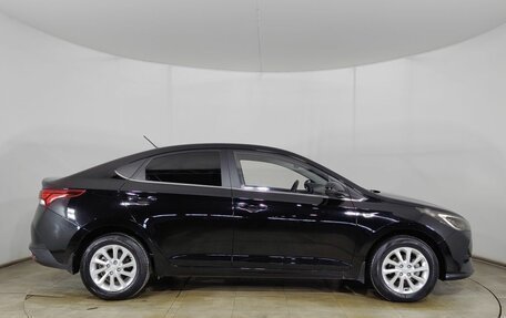 Hyundai Solaris II рестайлинг, 2021 год, 1 620 000 рублей, 4 фотография