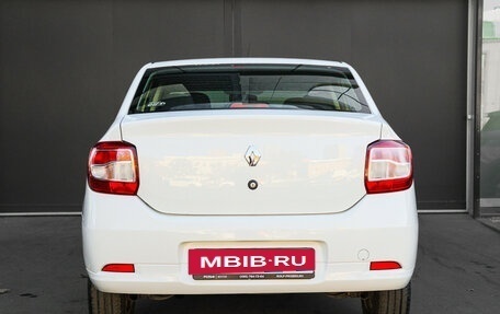 Renault Logan II, 2018 год, 700 000 рублей, 5 фотография