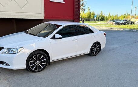 Toyota Camry, 2012 год, 1 650 000 рублей, 3 фотография