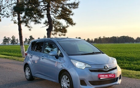 Toyota Ractis II, 2011 год, 720 000 рублей, 3 фотография