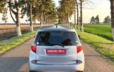 Toyota Ractis II, 2011 год, 720 000 рублей, 6 фотография