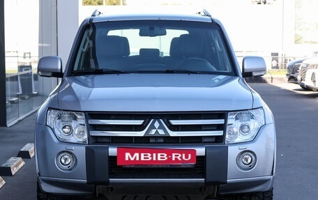 Mitsubishi Pajero IV, 2011 год, 1 698 000 рублей, 2 фотография