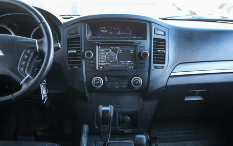Mitsubishi Pajero IV, 2011 год, 1 698 000 рублей, 14 фотография
