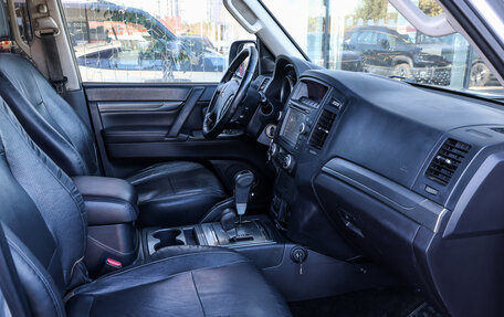 Mitsubishi Pajero IV, 2011 год, 1 698 000 рублей, 10 фотография