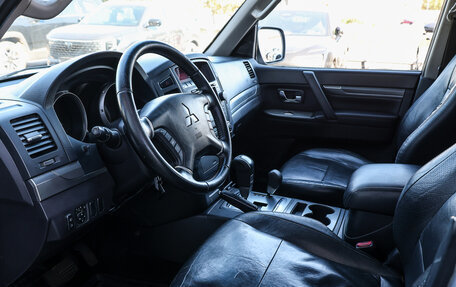 Mitsubishi Pajero IV, 2011 год, 1 698 000 рублей, 15 фотография