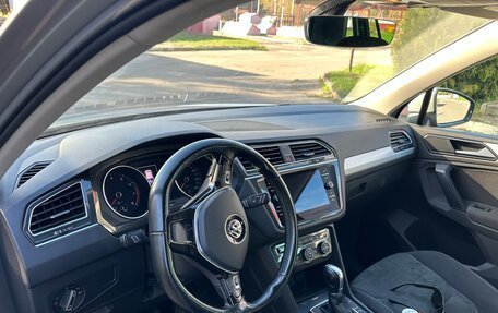 Volkswagen Tiguan II, 2017 год, 2 190 000 рублей, 10 фотография