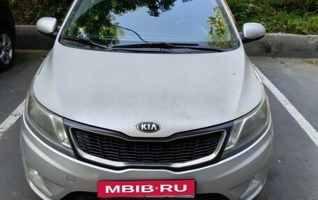 KIA Rio III рестайлинг, 2014 год, 1 000 000 рублей, 4 фотография