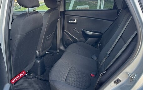 KIA Rio III рестайлинг, 2015 год, 840 000 рублей, 23 фотография