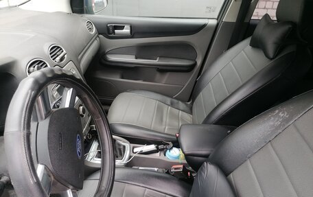 Ford Focus II рестайлинг, 2010 год, 450 000 рублей, 3 фотография