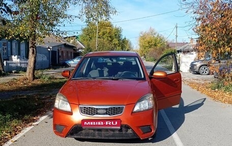 KIA Rio II, 2010 год, 550 000 рублей, 1 фотография