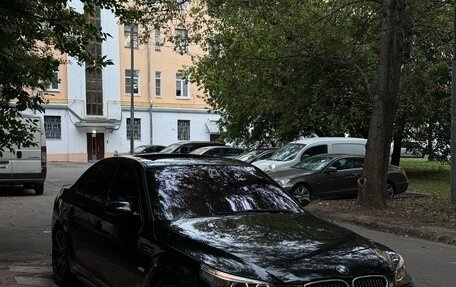BMW M5, 2005 год, 2 400 000 рублей, 1 фотография