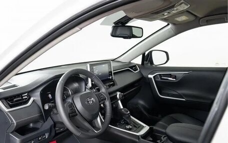 Toyota RAV4, 2022 год, 3 500 000 рублей, 6 фотография