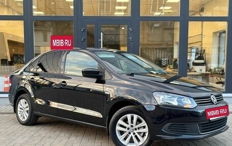 Volkswagen Polo VI (EU Market), 2013 год, 925 000 рублей, 2 фотография
