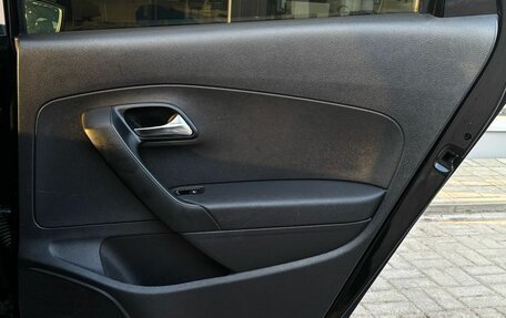 Volkswagen Polo VI (EU Market), 2013 год, 925 000 рублей, 11 фотография